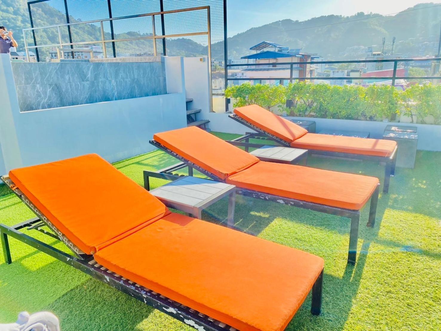 The Album Hotel Patong Exterior foto