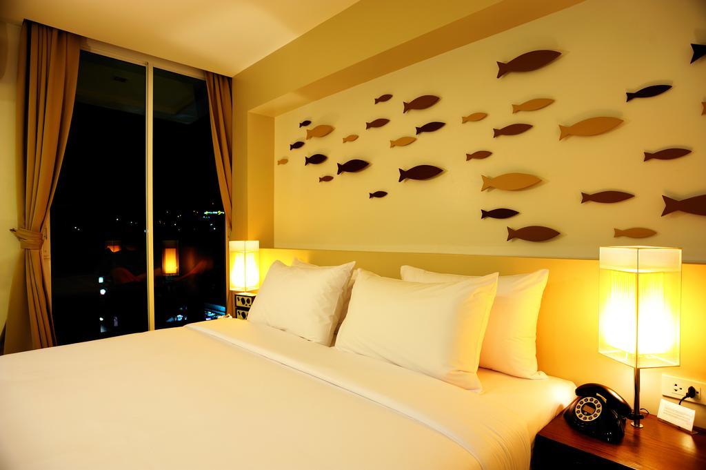 The Album Hotel Patong Exterior foto
